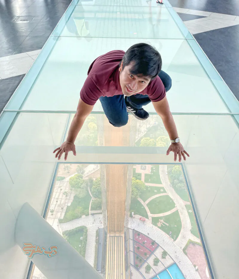 داخل قاب دبی