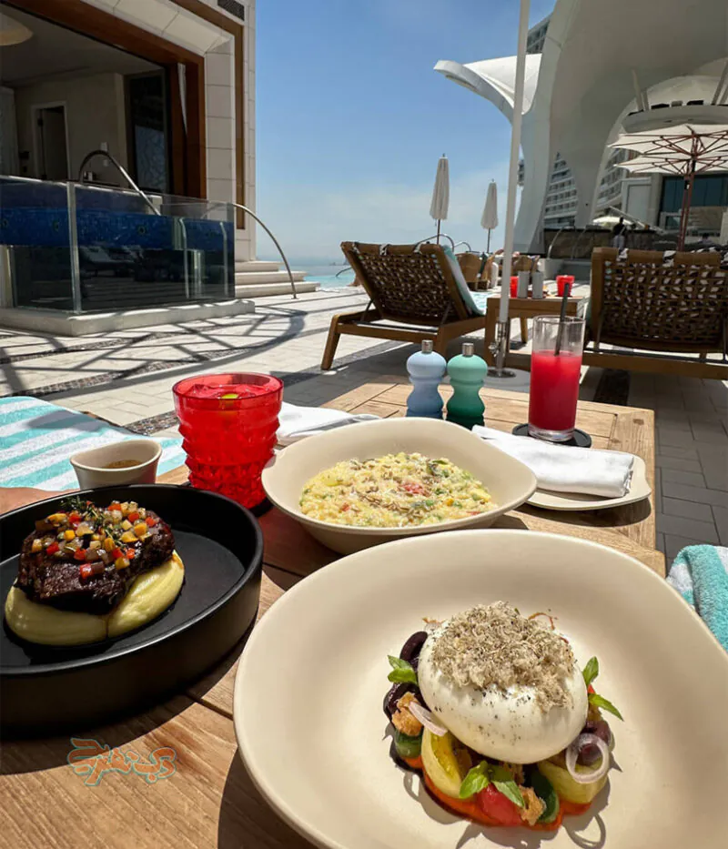 امکانات استخر Cloud 22 دبی