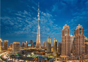 برج خلیفه: سفری به بلندترین نقطه دبی