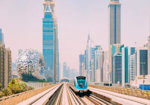 تصویر شاخص جاهای دیدنی دبی با مترو