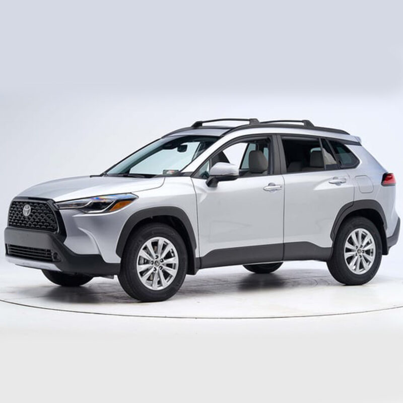 هزینه اجاره تویوتا کرولا کراس در دبی