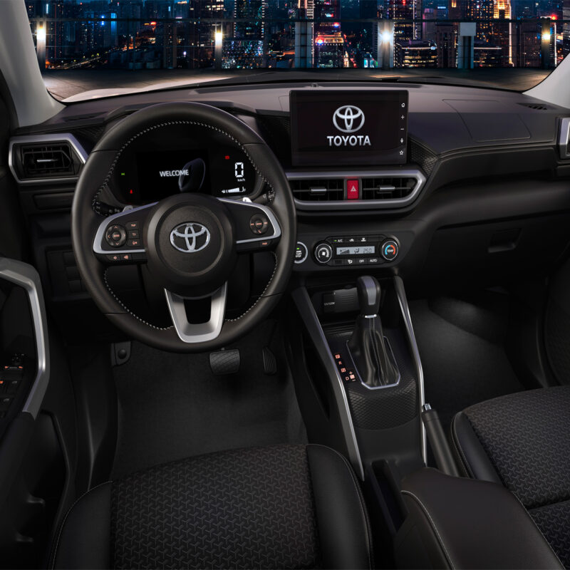 اجاره تویوتا رایز در دبی