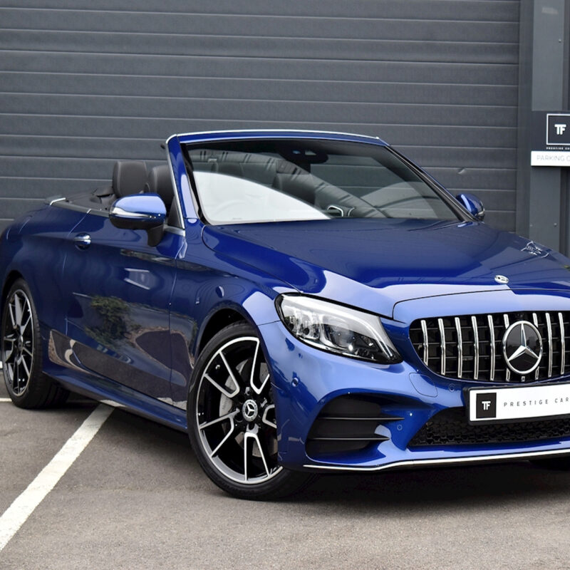 هزینه اجاره مرسدس بنز C300 کانورتیبل در دبی