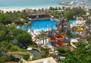 بازدید از پارک‌های آبی دبی در زمستان