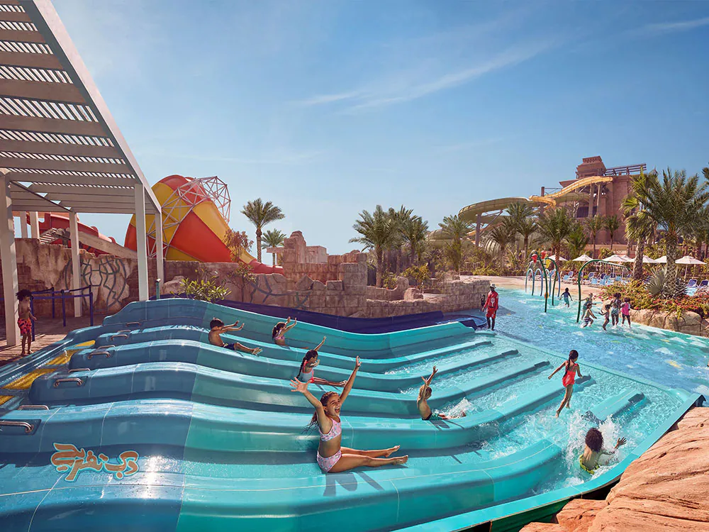 زمان بازدید از پارک آبی آتلانتیس دبی