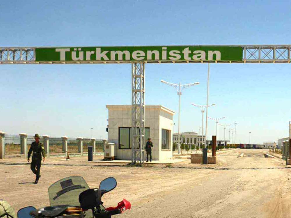بازگشت زمینی به ایران